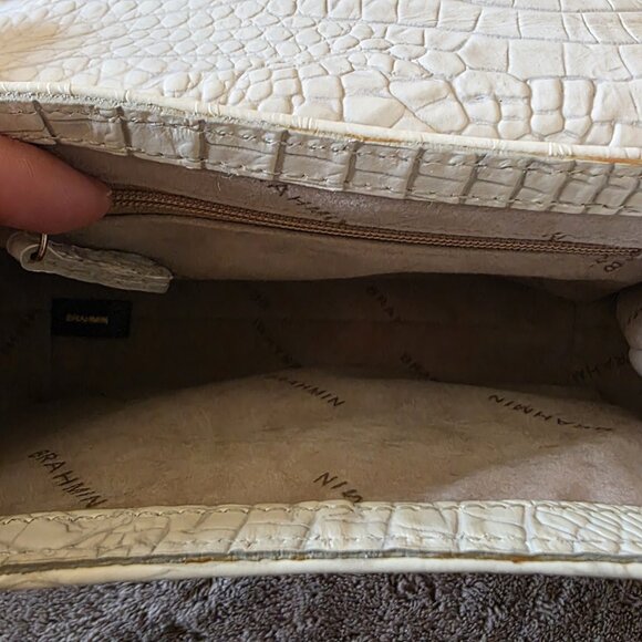 Brahmin Eloise Roses Crossbody Bag White Croc Embossed Brass Chain Rare - Picture 6 of 16